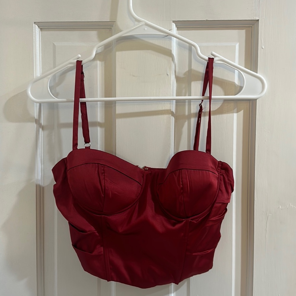 Fashion Nova Red Satin Crop Top (S)